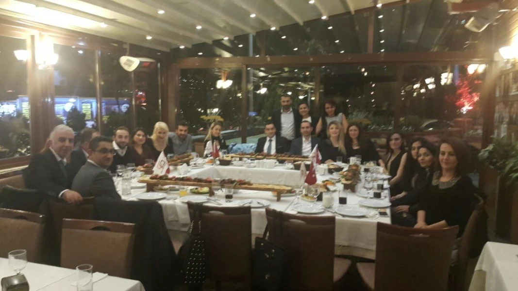 Moral,motivasyon yemeğinde bir araya geldik