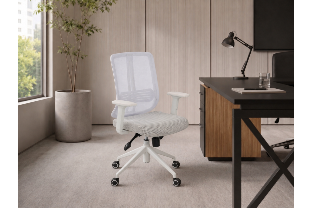 ANKA WHITE WORKING CHAIR