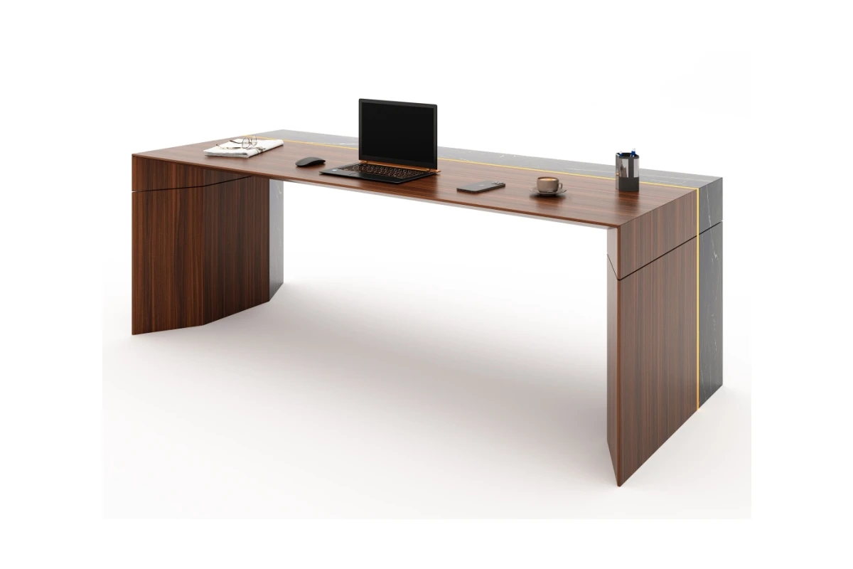 TABLE CASSE