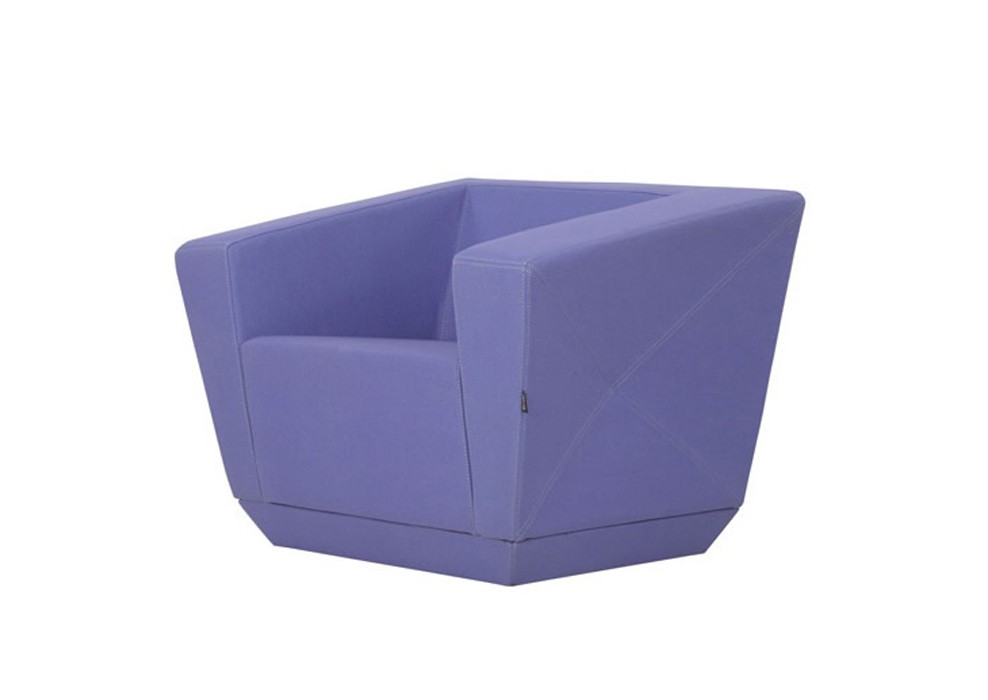 CORE ARMCHAIR-BKCOR 100