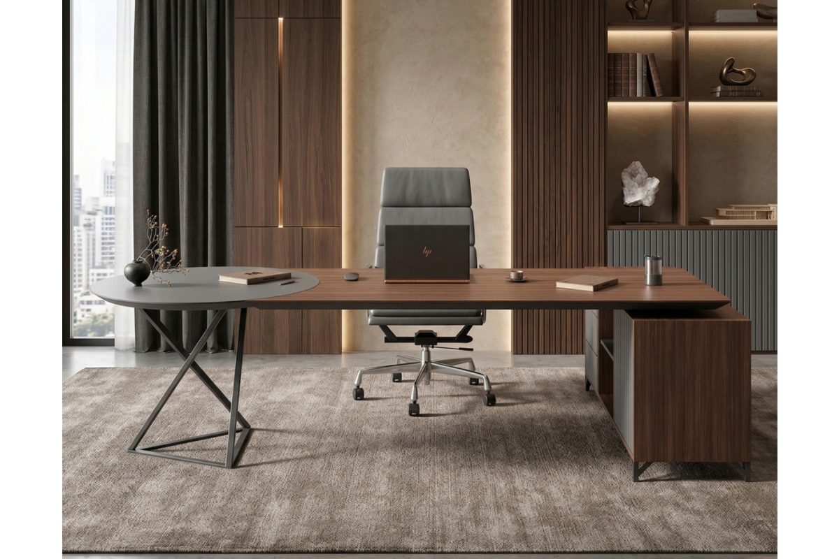 KLAS EXECUTIVE DESK