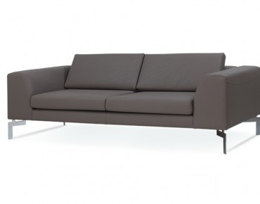 CREA TWO AND A HALF SOFA