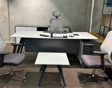 TARSUS ETEJERLİ ÇALIŞMA - OUTLET - MODOKO MERKEZ