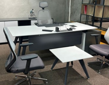 TARSUS ETEJERLİ ÇALIŞMA - OUTLET - MODOKO MERKEZ