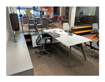 TARSUS ETEJERLİ ÇALIŞMA - OUTLET - MODOKO MERKEZ