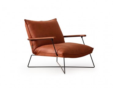 WOLKA ARMCHAIR