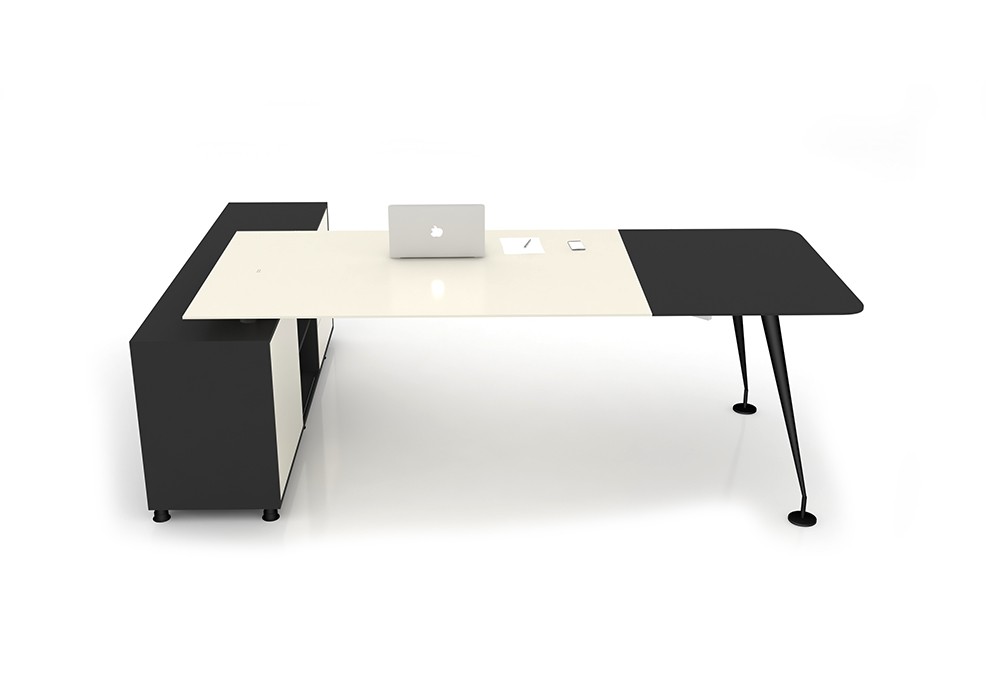 STIL EXECUTIVE DESK